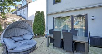 von_poll_real_estate_property_25061015_image_3