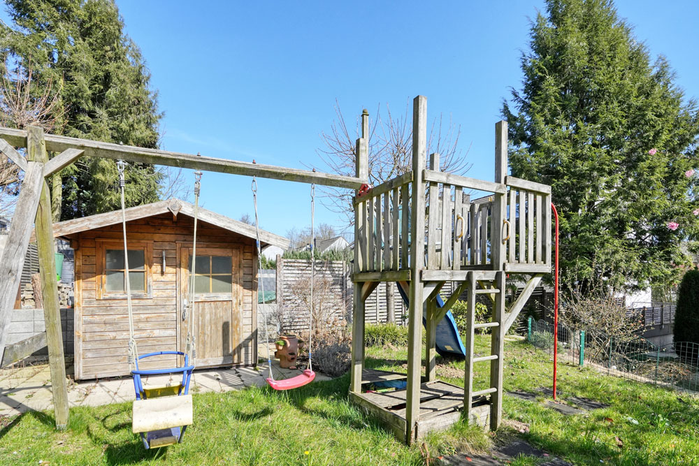 Spielgeräte im Garten