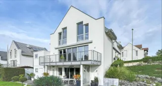 von_poll_real_estate_property_25061017_image_0