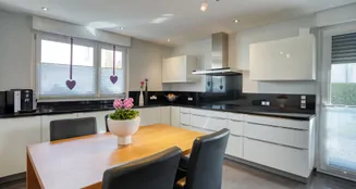 von_poll_real_estate_property_25061017_image_8