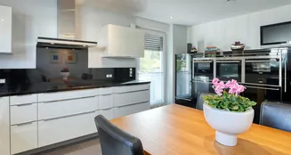 von_poll_real_estate_property_25061017_image_9