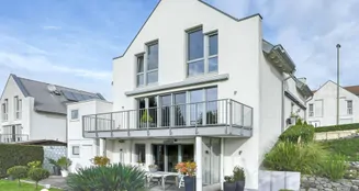 von_poll_real_estate_property_25061017_image_1