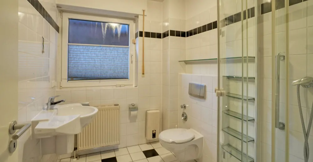 Duschbad im Erdgeschoss