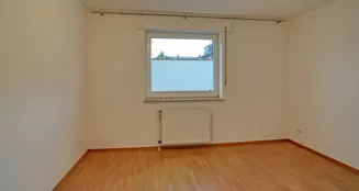 von_poll_real_estate_property_25061010_image_6