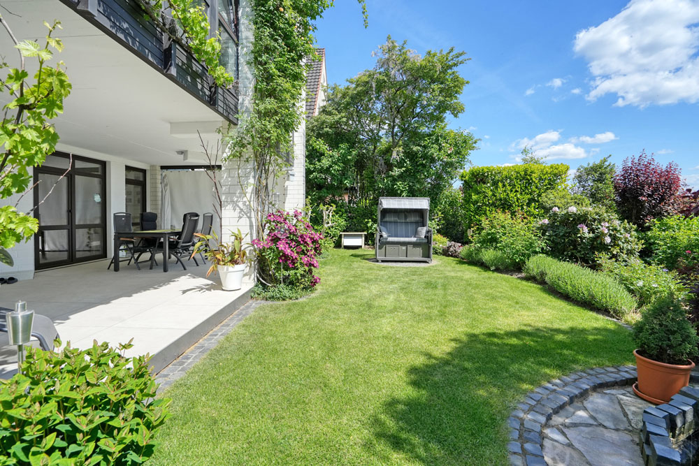 Terrasse und Garten