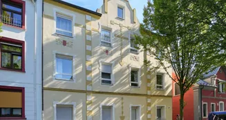 von_poll_real_estate_property_25061019_image_0