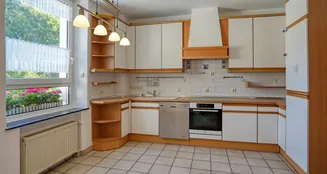 von_poll_real_estate_property_25061019_image_4