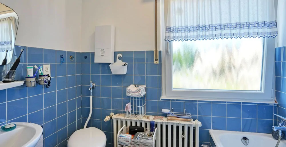 Wannenbad im Obergeschoss