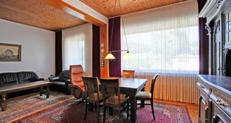 von_poll_real_estate_property_25061030_image_8