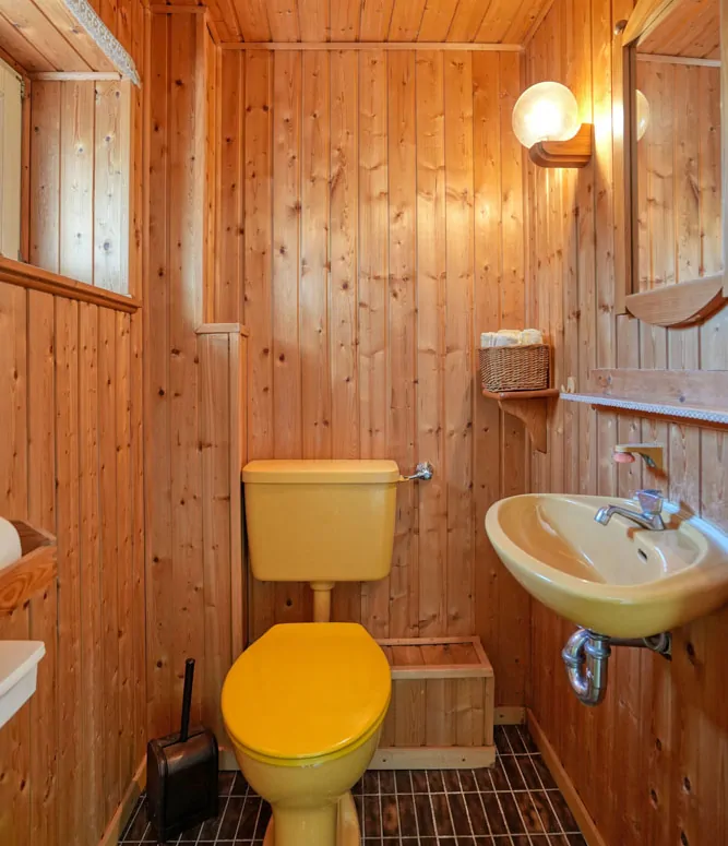 Gäste-WC im Treppenhaus