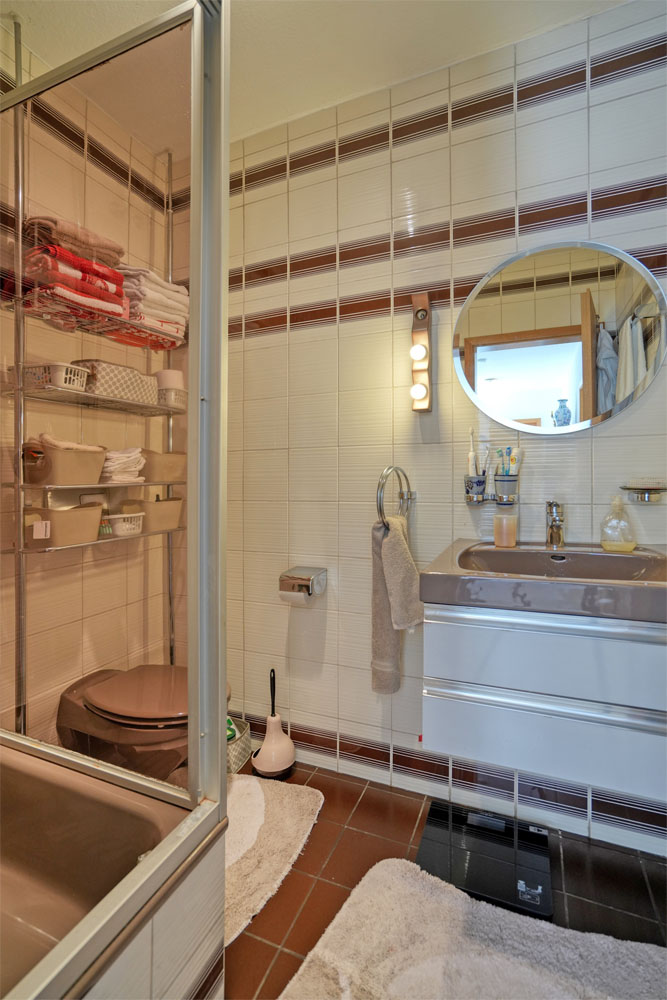 Bad mit Dusche