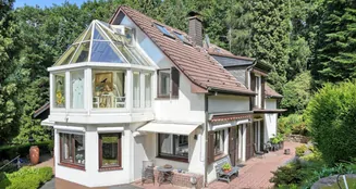 von_poll_real_estate_property_25061031_image_0