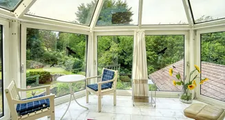 von_poll_real_estate_property_25061031_image_20