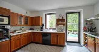 von_poll_real_estate_property_25061031_image_11