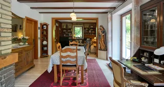 von_poll_real_estate_property_25061031_image_8