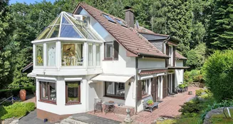 von_poll_real_estate_property_25061031_image_1