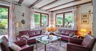 von_poll_real_estate_property_25061031_image_6