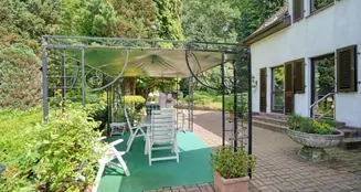 von_poll_real_estate_property_25061031_image_12