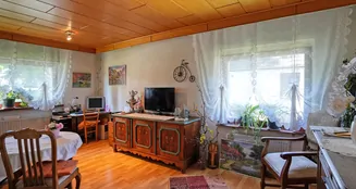 von_poll_real_estate_property_25061028_image_12