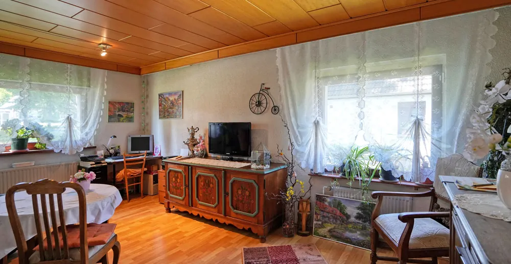 Arbeits- oder Kinderzimmer