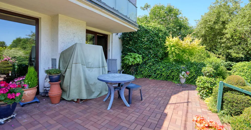 Terrasse vor dem Wohn-/Esszimmer