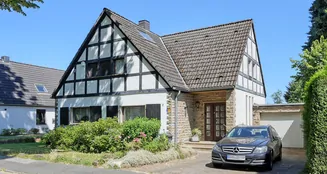 von_poll_real_estate_property_25061028_image_1