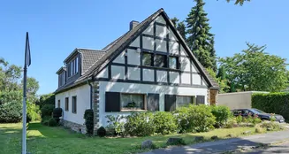 von_poll_real_estate_property_25061028_image_2