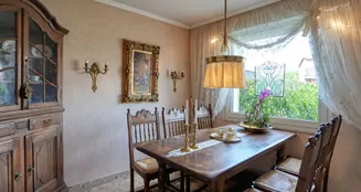 von_poll_real_estate_property_25061037_image_8