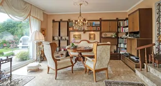 von_poll_real_estate_property_25061037_image_6