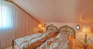 von_poll_real_estate_property_25061037_image_10