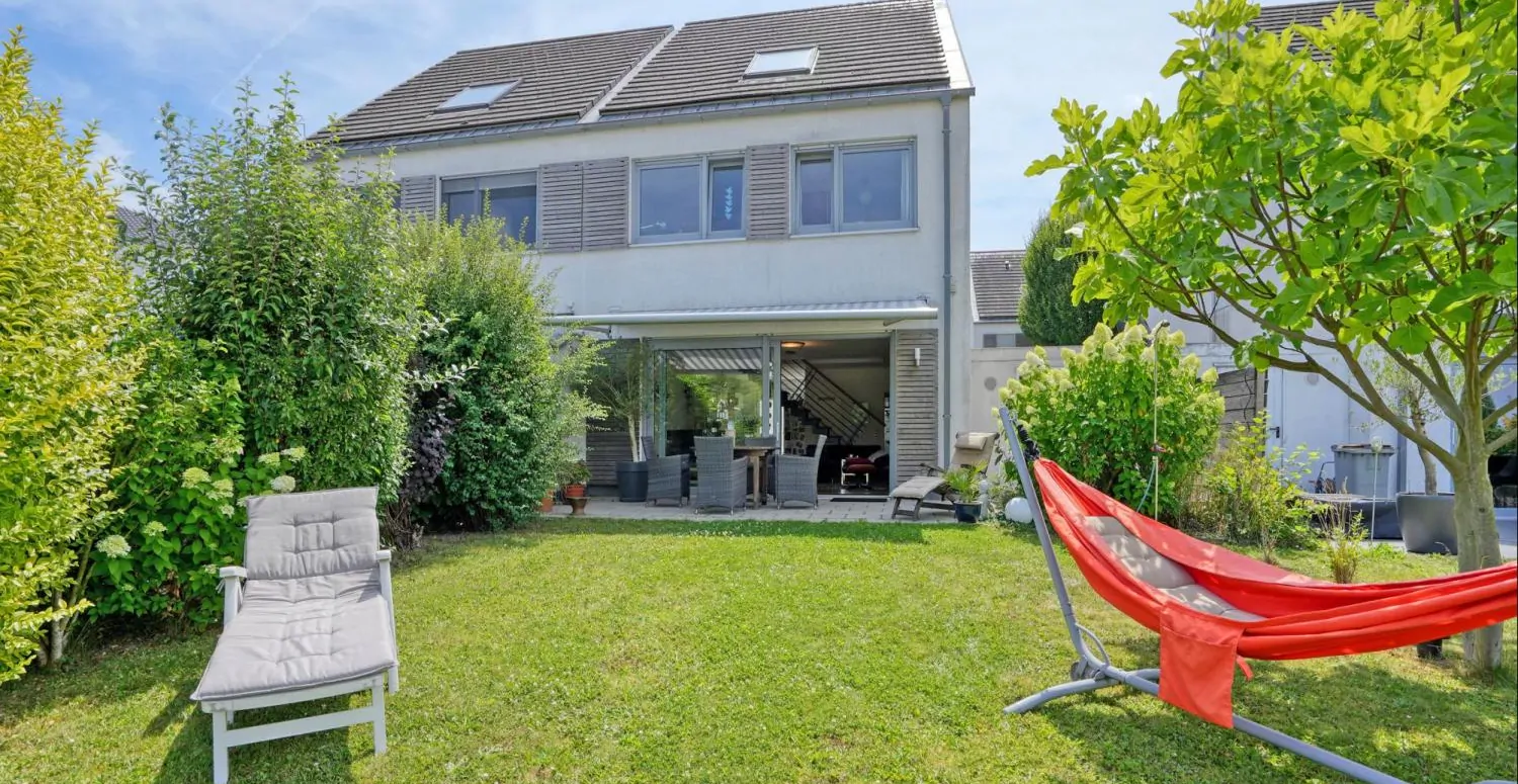 Hausansicht Gartenseite