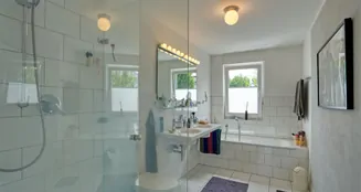 von_poll_real_estate_property_25061032_image_13