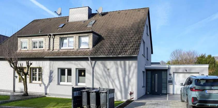 von Poll Immobilien GmbH