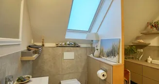 von_poll_real_estate_property_25061043_image_12