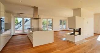 von_poll_real_estate_property_25061041_image_13