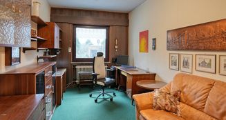von_poll_real_estate_property_25061008_image_8