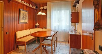von_poll_real_estate_property_25061008_image_7