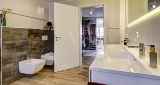 von_poll_real_estate_property_25003024_image_9