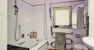 von_poll_real_estate_property_25003021_image_16