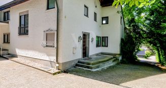 von_poll_real_estate_property_25003021_image_1