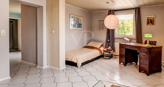 von_poll_real_estate_property_25003025_image_22