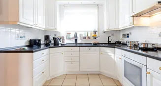 von_poll_real_estate_property_25003032_image_5