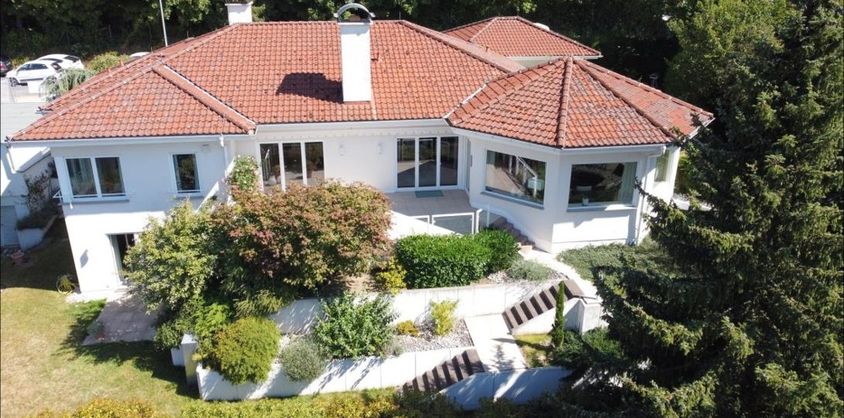 von Poll Immobilien GmbH