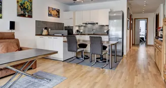 von_poll_real_estate_property_25003026_image_0