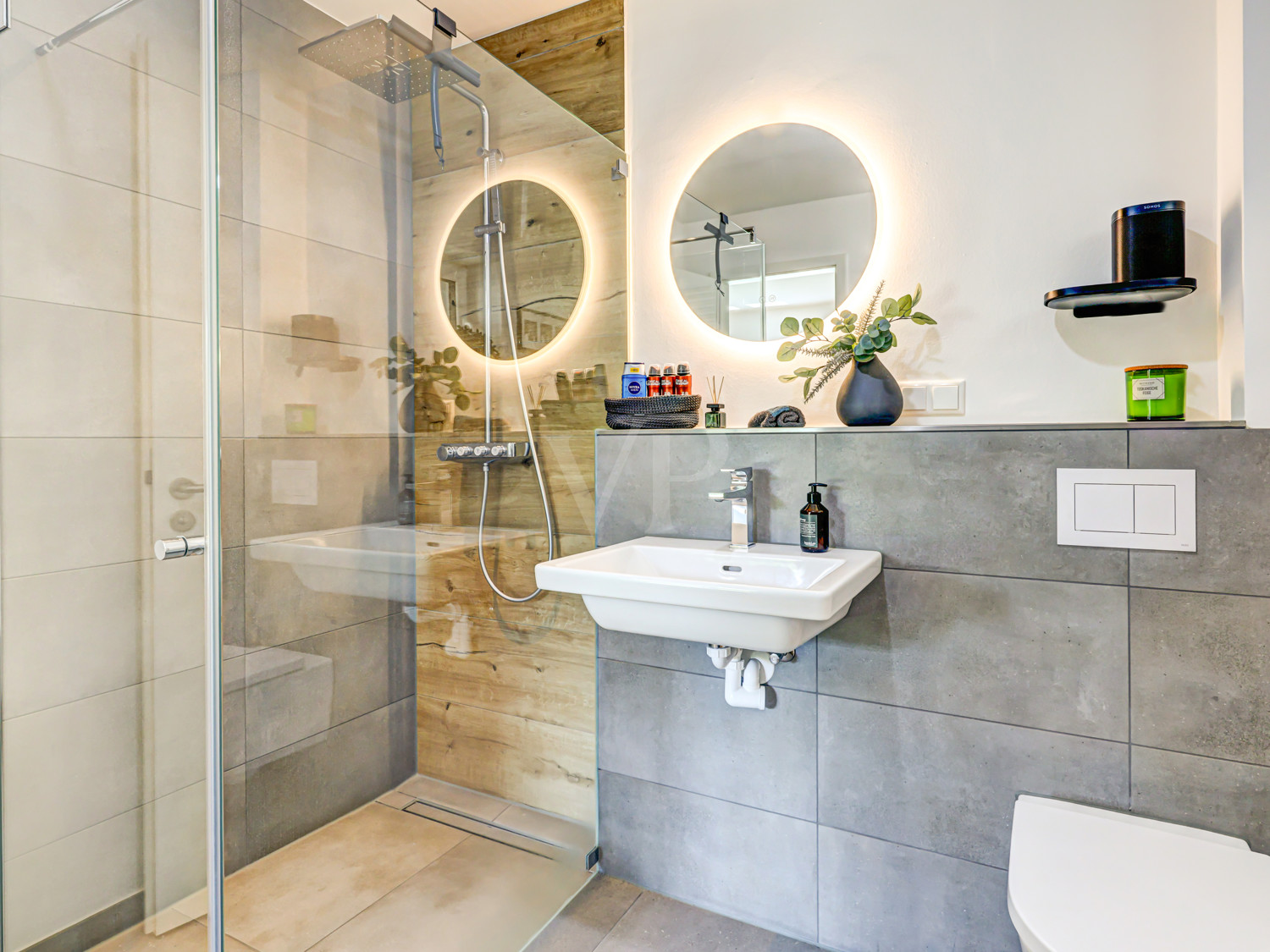 Badezimmer Gartengeschoss