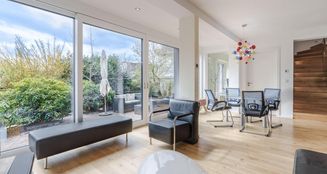 von_poll_real_estate_property_24003027B_image_0