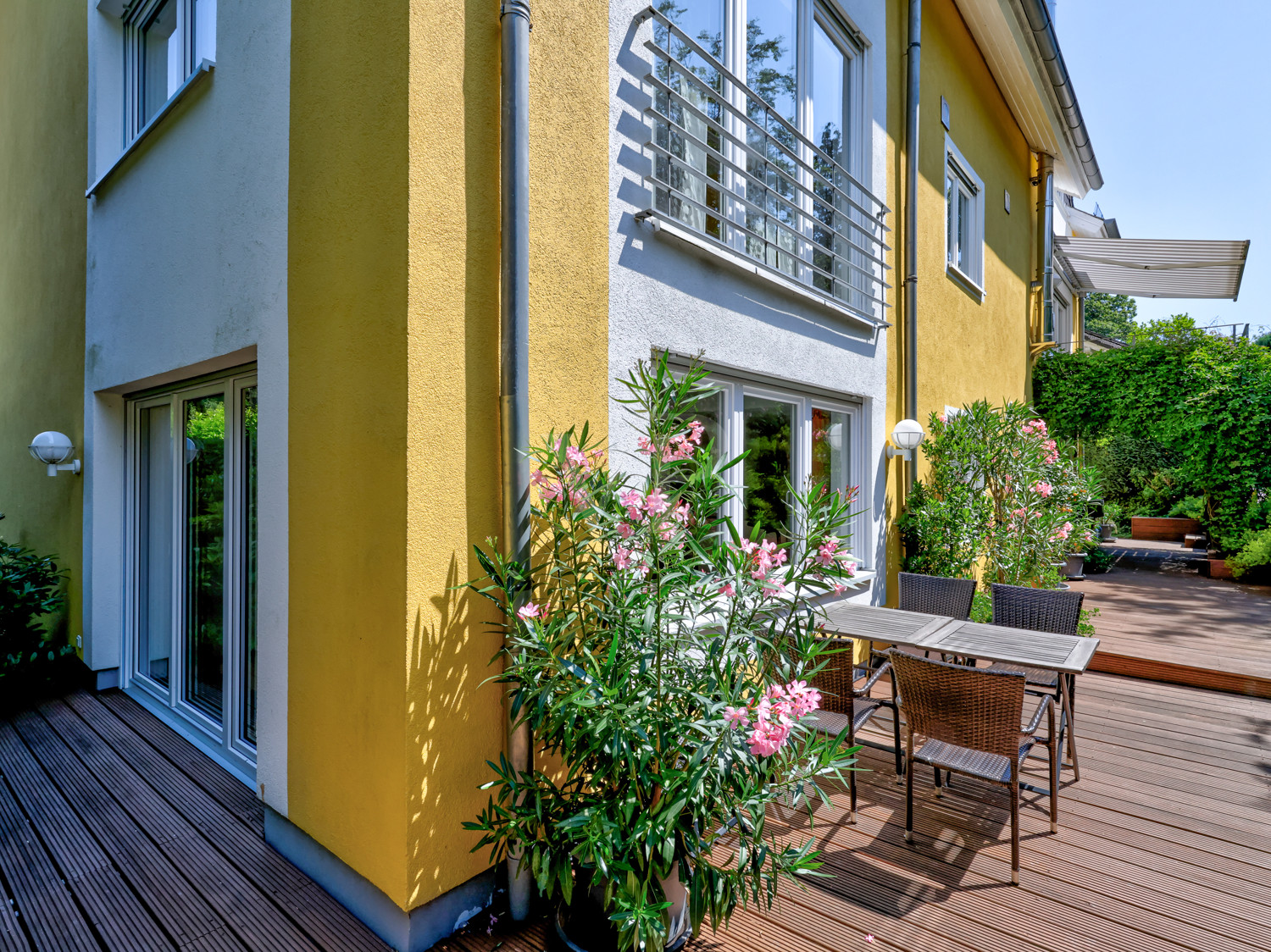 Außenbereich / Terrasse