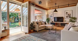 von_poll_real_estate_property_25003015_image_2