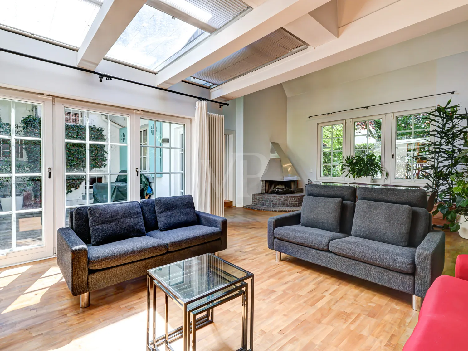 Lichtdurchflutetes Wohnen