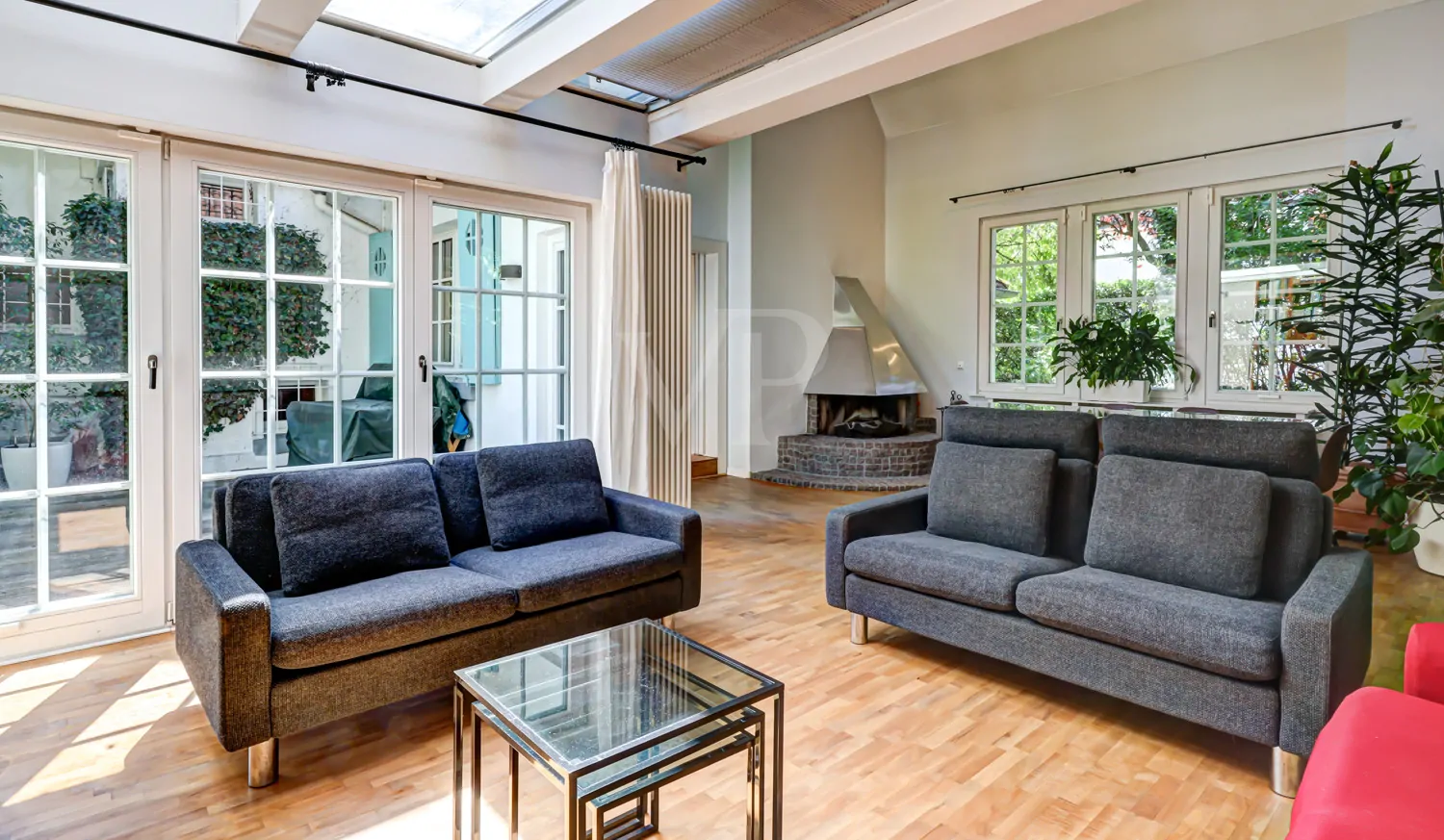 Lichtdurchflutetes Wohnen